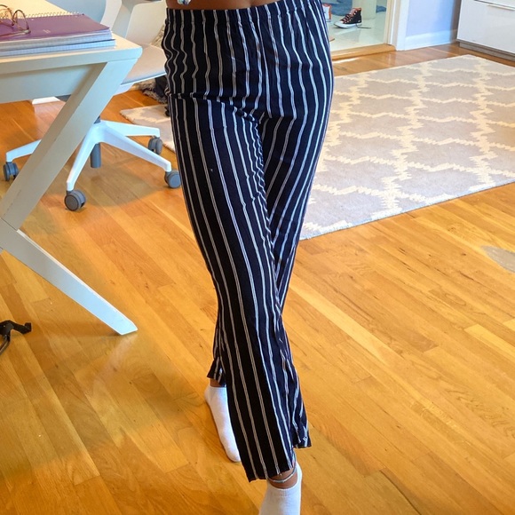 Brandy Melville Pants - BRANDY STRIPED PANTS